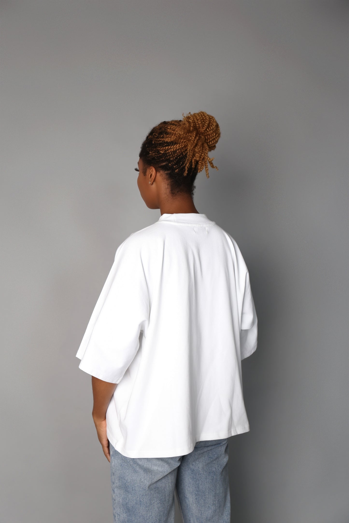 COLOSSIANS MOCK TEE - WHITE